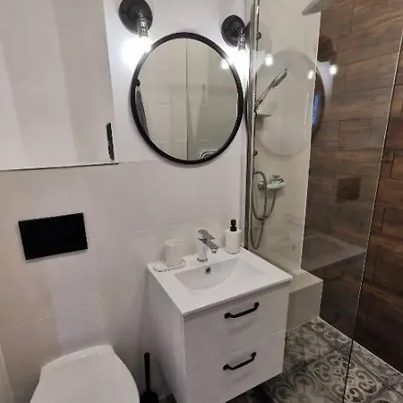 Centrum Srodmescie Apartment *